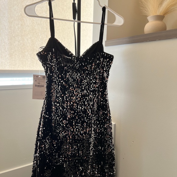 Zara party dress - Picture 5 of 5